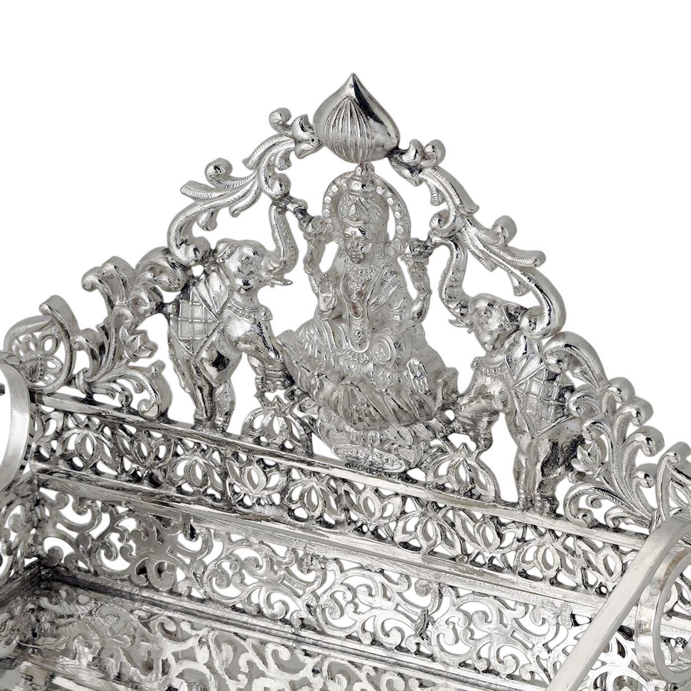 Mandhasanam